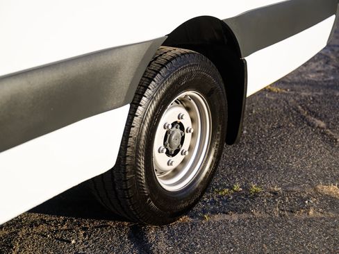 Used 2021 Mercedes-Benz Sprinter 3500 image 14
