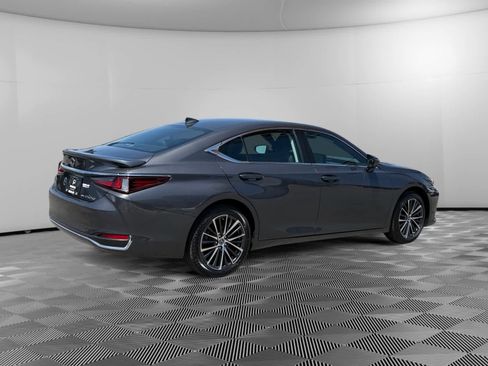 Used 2024 Lexus ES 250 w/ Premium Package AWD/4WD image 5