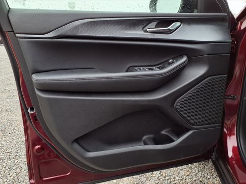 New 2025 Jeep Grand Cherokee Laredo X image 20