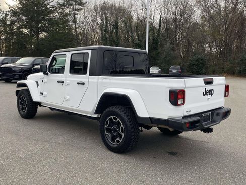 Used 2023 Jeep Gladiator Sport image 5