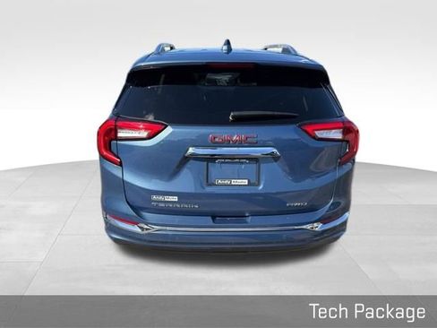 Used 2024 GMC Terrain Denali w/ Denali Premium Package image 13