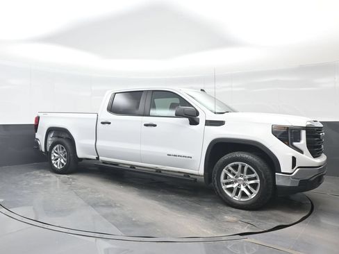Used 2024 GMC Sierra 1500 Pro w/ Pro Value Package AWD/4WD image 8