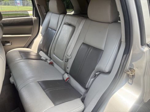 Used 2007 Jeep Grand Cherokee Limited w/ Trailer Tow Group IV image 11