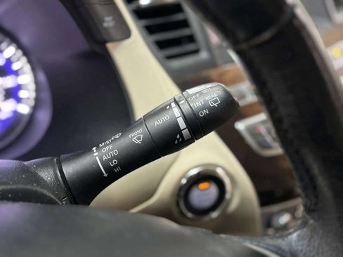 Used 2015 INFINITI QX60 Base AWD 4dr SUV w/ Premium Plus Package image 39