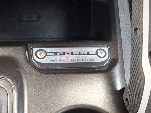 Used 2021 Ford Bronco Outer Banks w/ Sasquatch Package image 25