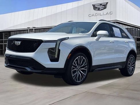 Used 2024 Cadillac XT4 Sport FWD image 5