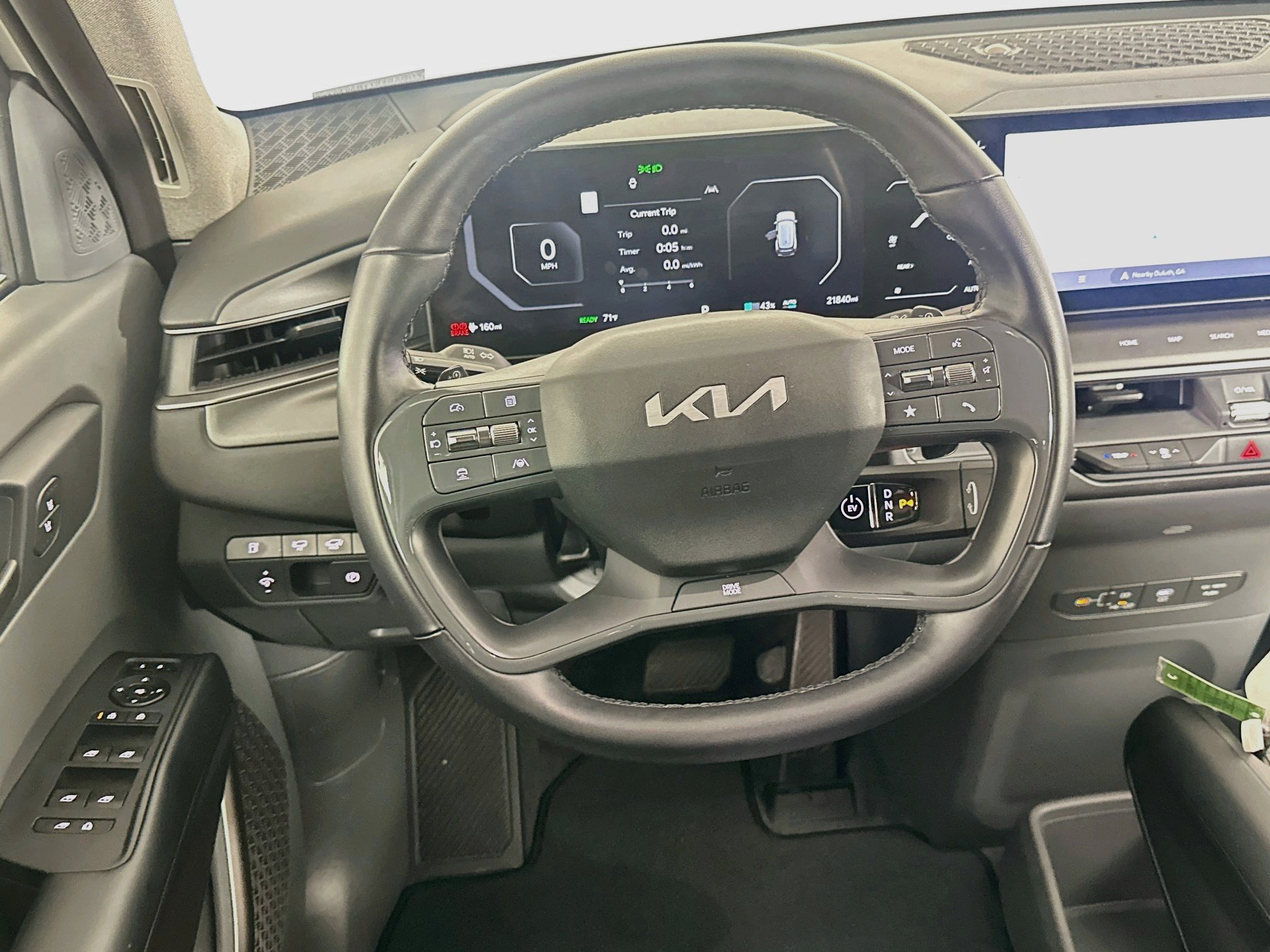 Used 2024 Kia EV9 Light Long Range RWD image 18