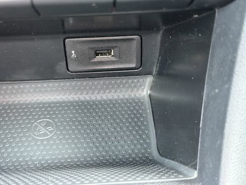 Used 2019 Volkswagen Beetle 2.0T S FWD image 26