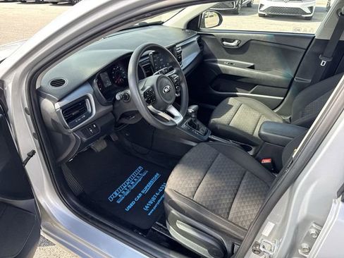 Used 2019 Kia Rio S FWD image 10
