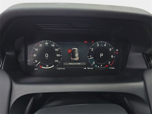 Used 2025 Land Rover Discovery Sport S image 19