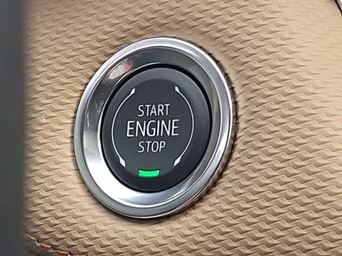 New 2026 Chevrolet Equinox ACTIV w/ Convenience Package III image 23