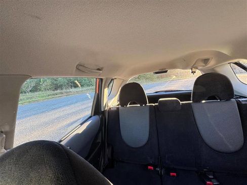 Used 2008 Honda Fit Sport image 16