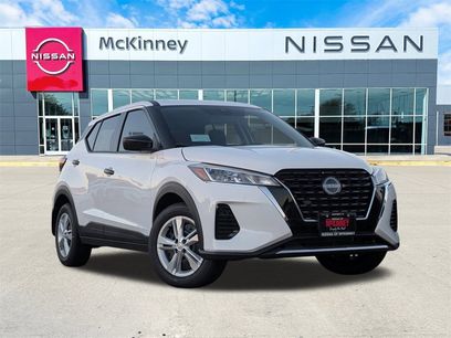 New 2025 Nissan Kicks S