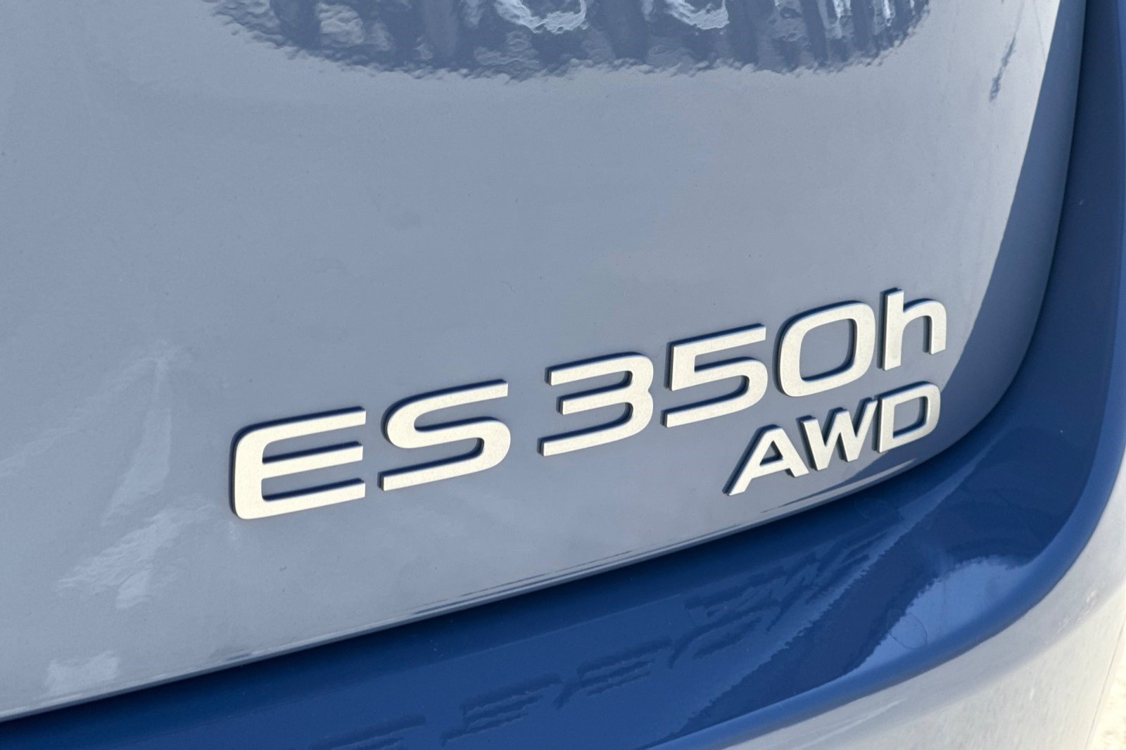 New 2026 Lexus ES 350h AWD w/ Convenience Package image 25