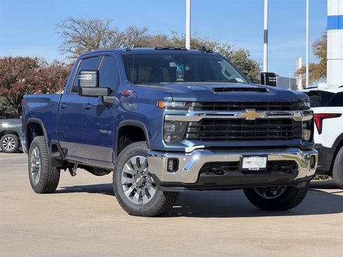 New 2026 Chevrolet Silverado 2500 LT w/ All Star Edition image 2