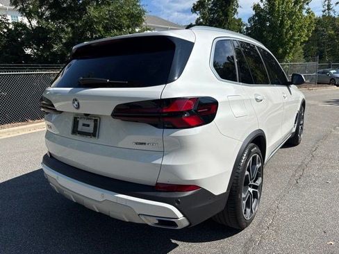 Certified 2025 BMW X5 xDrive40i w/ Premium Package AWD/4WD image 13
