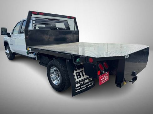 Used 2022 Chevrolet Silverado 3500 LT w/ Convenience Package image 4