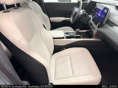 Used 2023 Lexus RX 350 Premium Plus w/ Cold Area Package FWD image 12