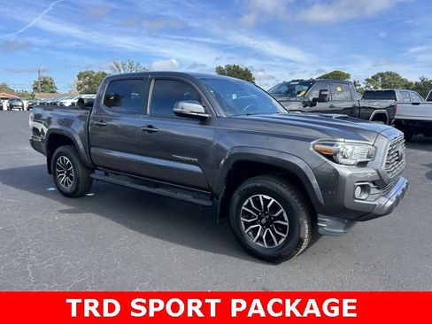 Used 2021 Toyota Tacoma TRD Sport image 1