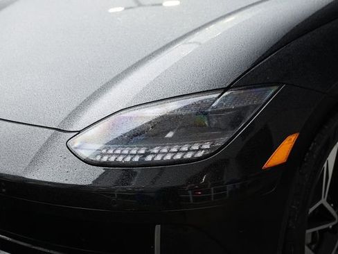 Used 2024 Hyundai Ioniq 6 SEL image 11