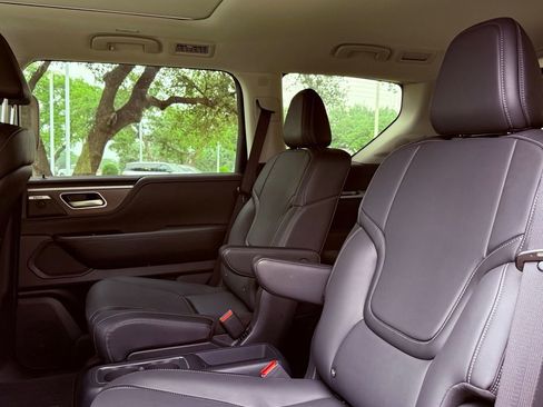 Certified 2026 INFINITI QX80 Pure AWD/4WD image 29