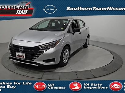 New 2025 Nissan Versa S w/ Trunk Package