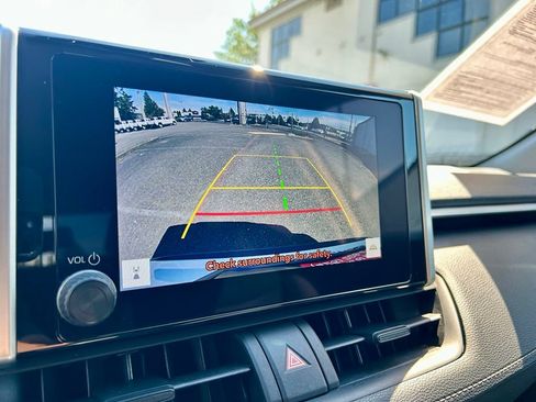 Certified 2025 Toyota RAV4 XLE FWD image 23