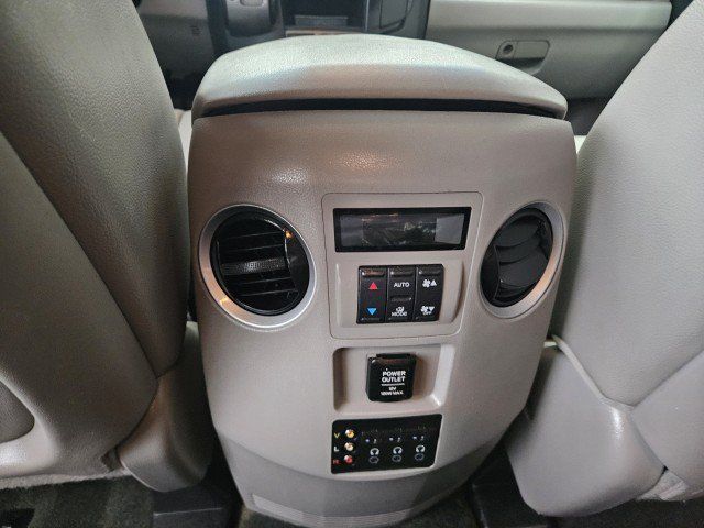 Used 2014 Honda Pilot Touring image 22