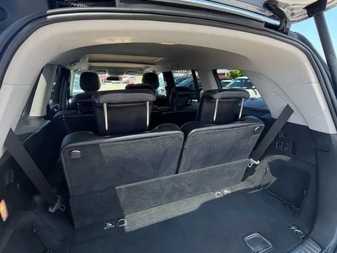 Used 2016 Mercedes-Benz GL 450 4MATIC image 10