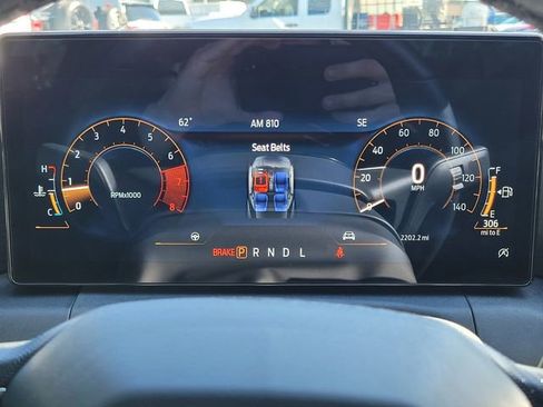 Used 2025 Ford Mustang Coupe image 17