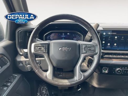 Used 2022 Chevrolet Silverado 1500 LT Trail Boss AWD/4WD image 15