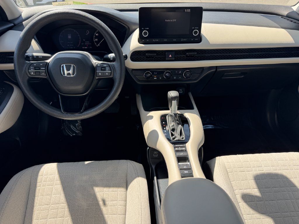 Used 2023 Honda HR-V LX image 19