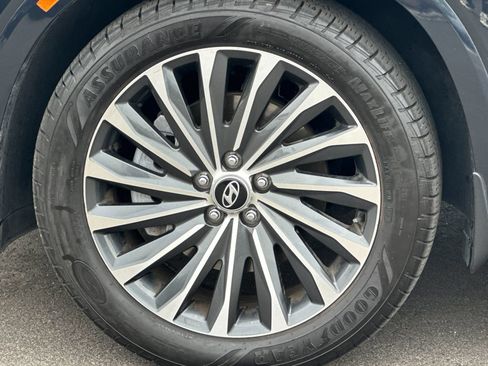 Used 2023 Hyundai Palisade Calligraphy w/ Winter Package FWD image 34