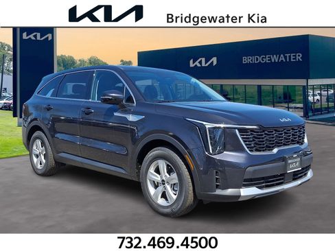 New 2026 Kia Sorento LX FWD image 1