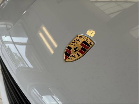 Used 2021 Porsche Macan S image 39