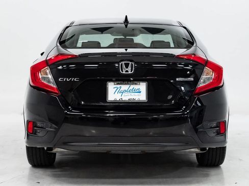 Used 2016 Honda Civic Touring image 28