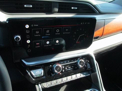 Certified 2022 GMC Sierra 1500 Denali w/ Technology Package image 29