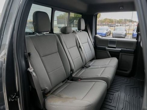 Used 2015 Ford F150 XLT w/ Equipment Group 302A Luxury image 38