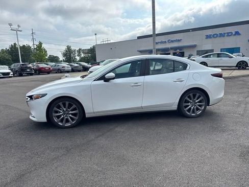 Used 2019 MAZDA MAZDA3 Sedan w/ Preferred Package FWD image 12