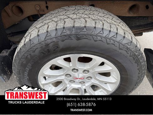 Used 2014 GMC Sierra 1500 SLE w/ SLE Value Package AWD/4WD image 19