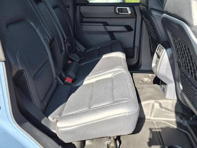 Certified 2025 Ford Bronco Badlands AWD/4WD image 27