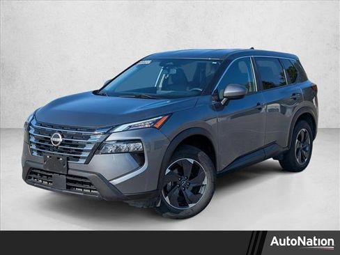 Used 2024 Nissan Rogue SV AWD/4WD image 1