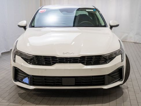 New 2025 Kia K5 LXS image 2