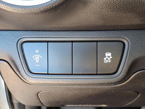 Used 2023 Kia Forte LXS FWD image 11