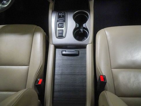 Used 2021 Honda Pilot EX-L image 32