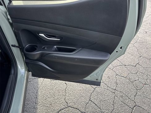 Used 2024 Hyundai Santa Cruz SEL image 16