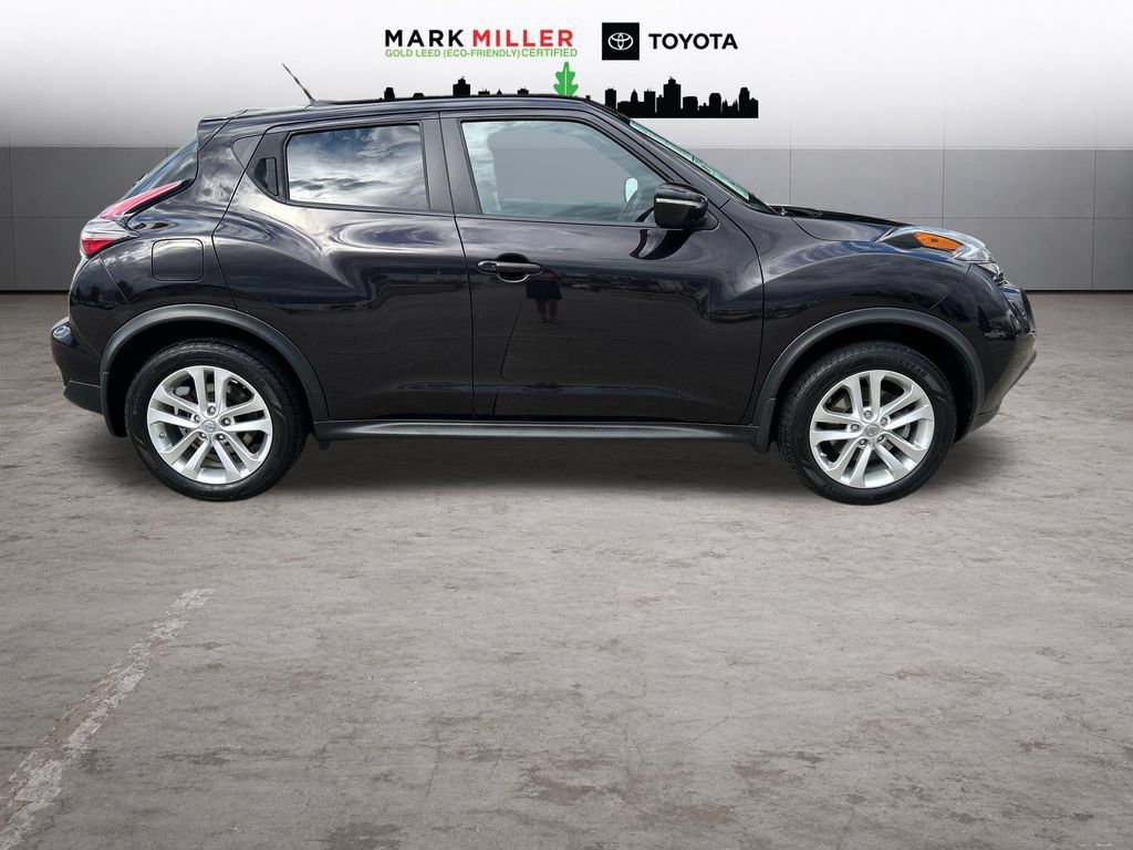 Used 2015 Nissan Juke SV w/ Cold Weather Package AWD/4WD image 7