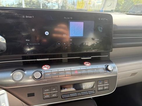 Used 2024 Hyundai Kona Limited AWD/4WD image 20