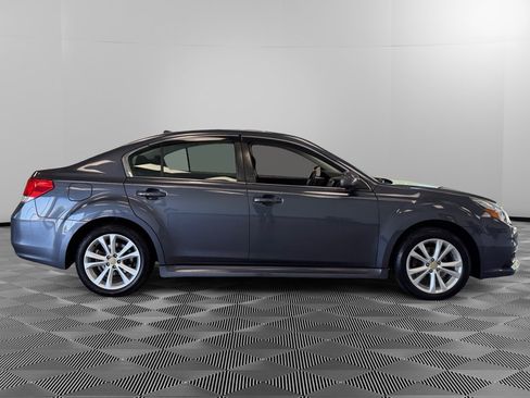 Used 2014 Subaru Legacy 2.5i Premium AWD/4WD image 9