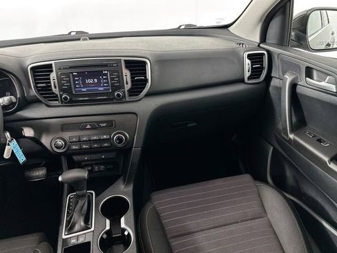 Used 2017 Kia Sportage LX w/ LX Popular Package image 25